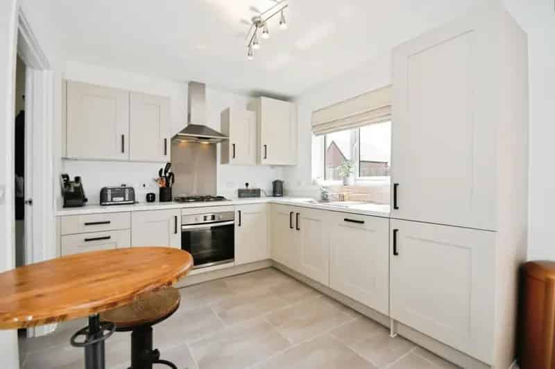 3 Bedroom House For Sale Near Peak District