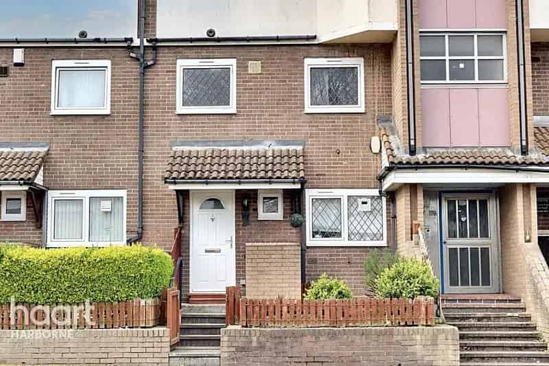 3 Bedroom Maisonette for Sale Birmingham