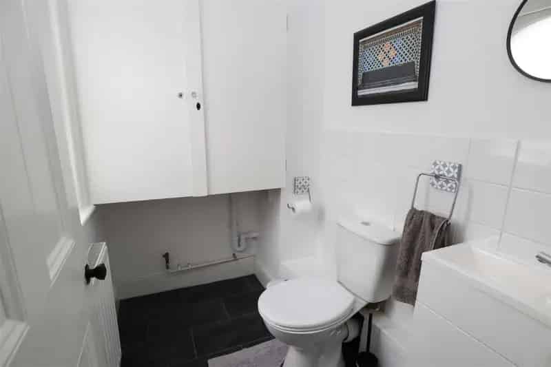2 Bed Flat for Sale Sea Views St Leonards-On-Sea