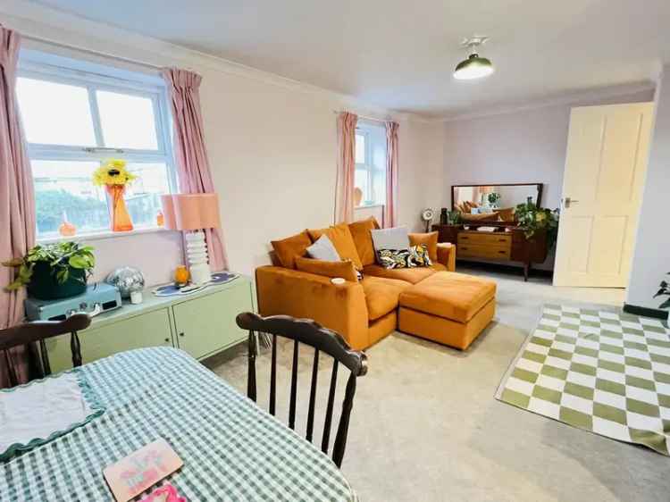 1 bedroom flat for sale