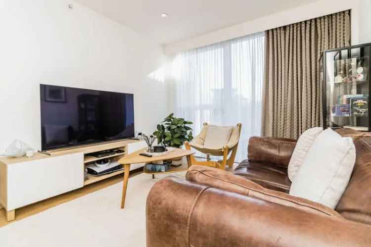 2 bedroom  Flat for sale, Salford, M5