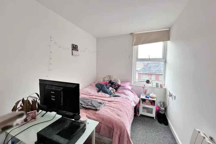 5 Bedroom Student Flat 2025 26 Academic Year