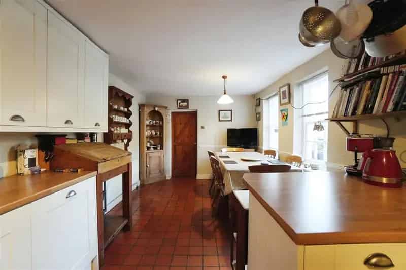4 Bedroom Grade II Listed Home For Sale in Haxby