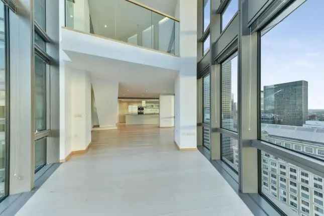 Duplex Apartment West India Quay 2330 sq ft