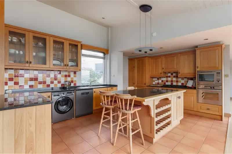 4 Bed Detached House with Firth of Forth Views Dalgety Bay