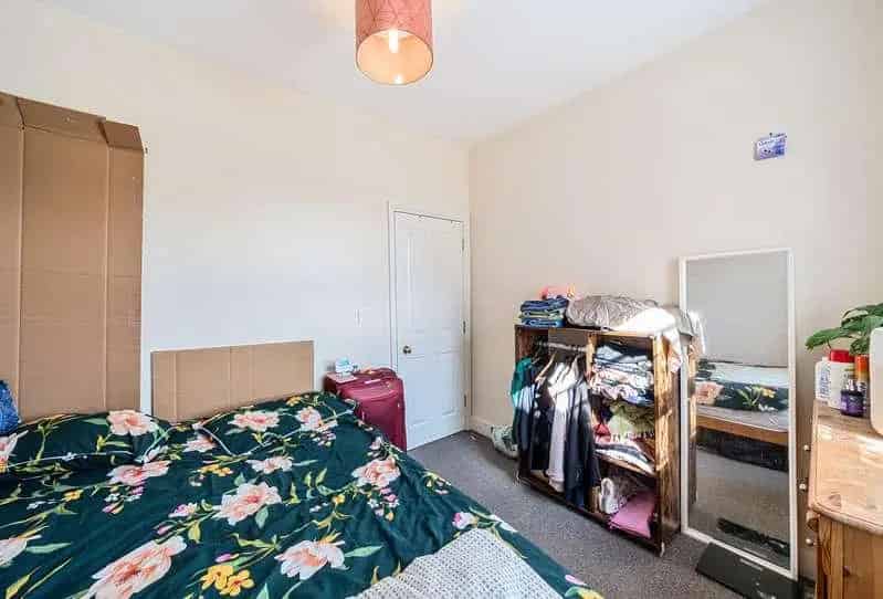 1 Bed Flat for Sale - Buy to Let Investment Opportunity