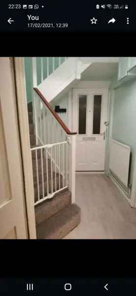 3 Bedroom Semi-Detached House with Garden