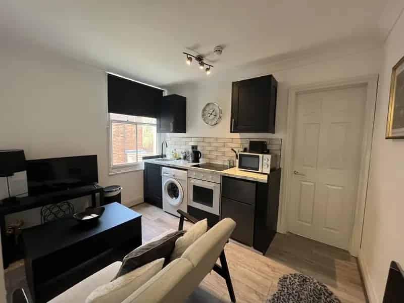 1 Bedroom Flat for Sale in Earlsdon Coventry