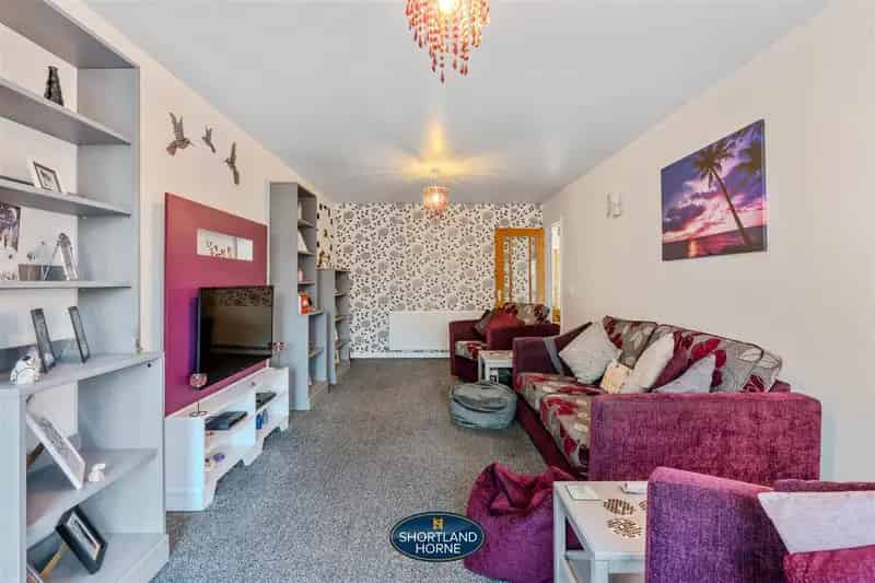 4 Bedroom Detached House to Rent Binley Woods