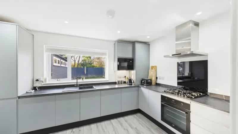 3 Bedroom Detached House For Sale in Fornham All Saints