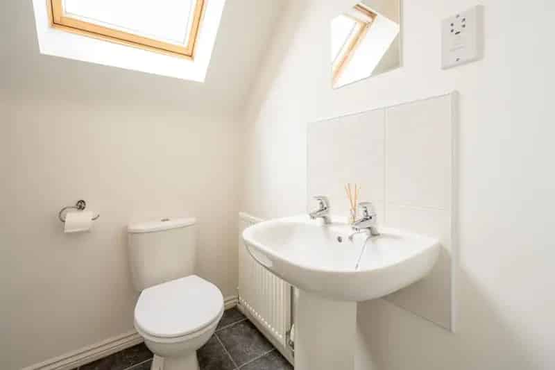 5 Bed Detached House for Sale Himley View Estate