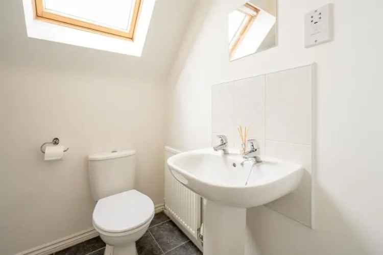 5 Bed Detached House for Sale Himley View Estate