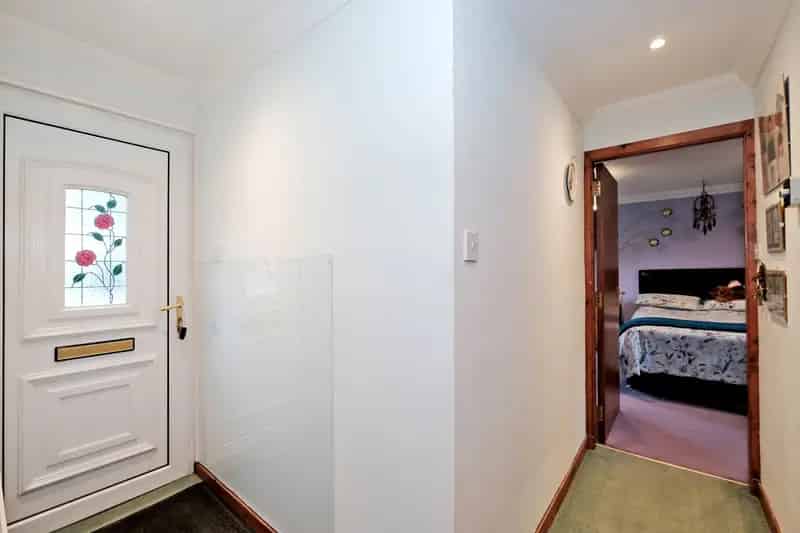 Three Bedroom Extended End Terraced House Peterculter