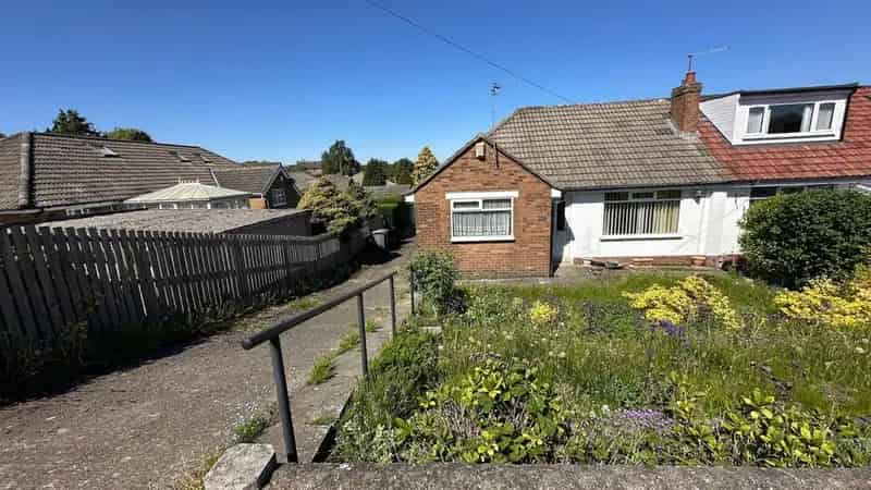 2 Bedroom Semi Detached Bungalow For Sale