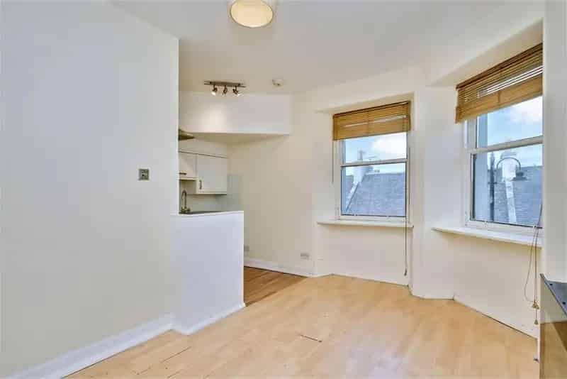 1 Bed Flat Tranent High Street - Ideal for First Time Buyers and Investors