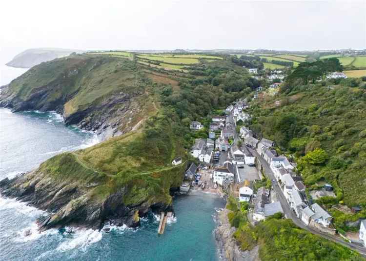 2 Bedroom Detached House for Sale in Portloe