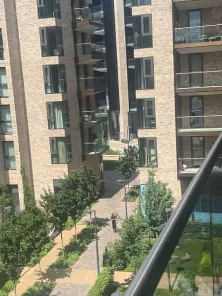 Flat For Rent , England