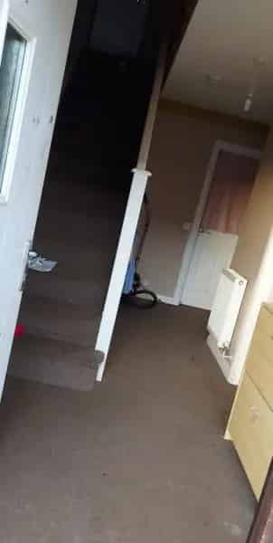 Large 2 Bed Semi-Detached House with Drive and Garden