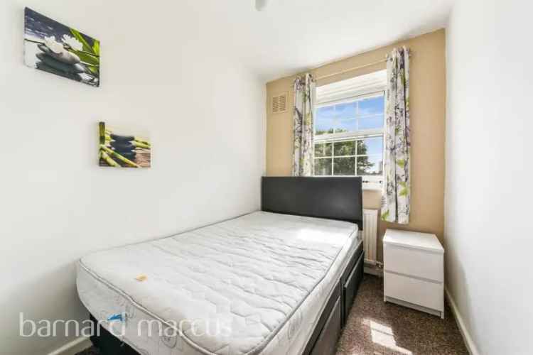 3 Double Bedroom Maisonette Clapham Newly Fitted Kitchen Balcony