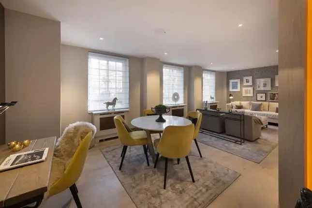 Luxury 4-Bedroom Flat Chelsea Manor Street SW3