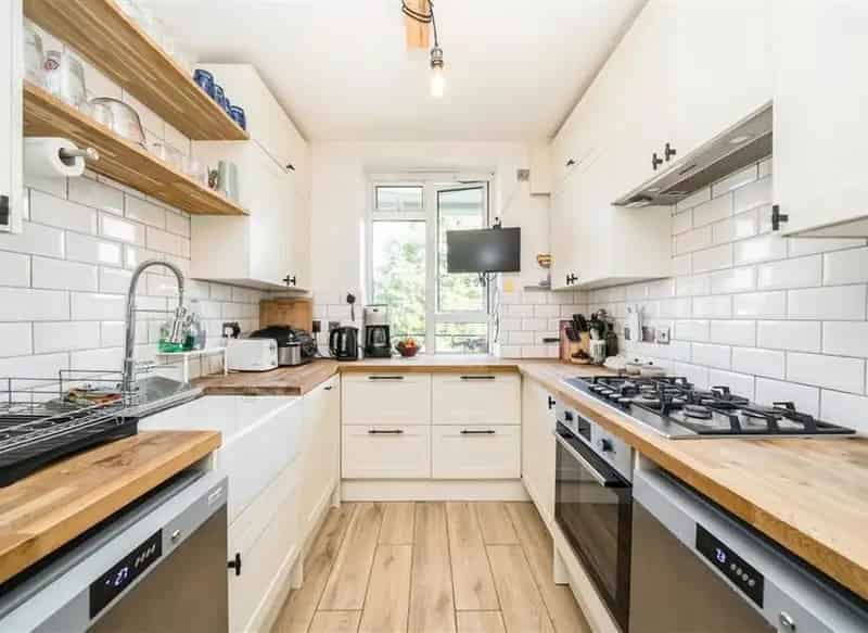 Two Double Bedroom Flat Vauxhall No Onward Chain