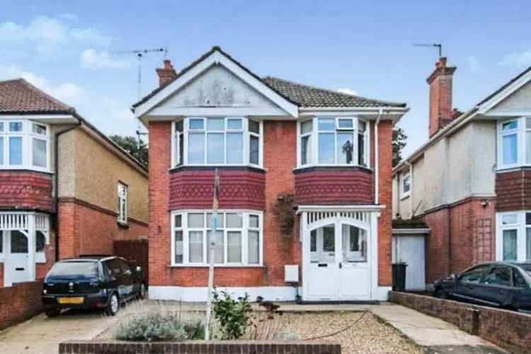 6 Bedroom Detached Student House Modern Refurbished