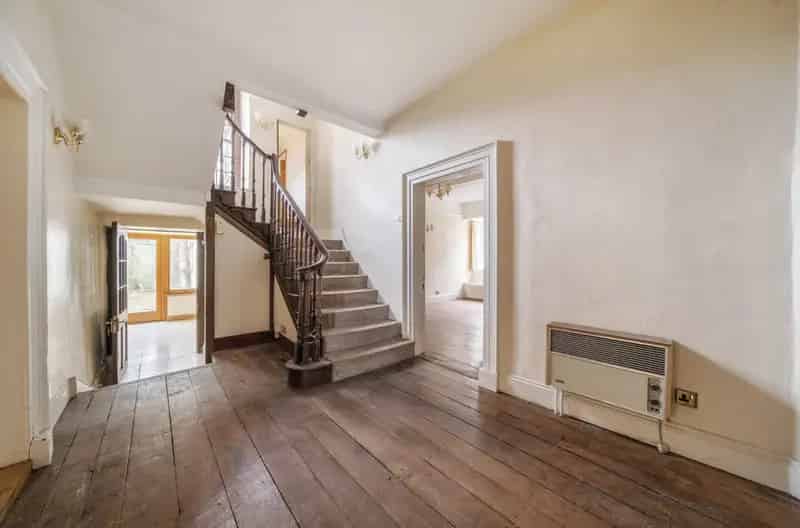 8 Bedroom Georgian Townhouse Hay-on-Wye