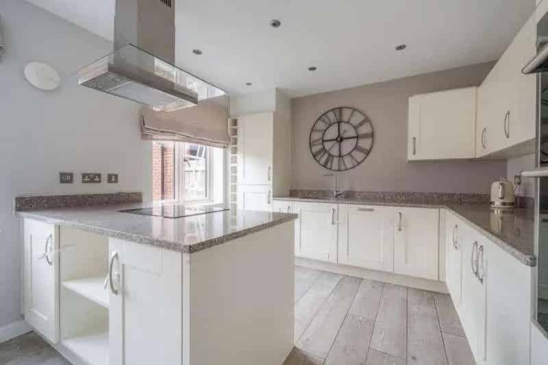 4 Bed Detached House for Sale - Banbury Rise