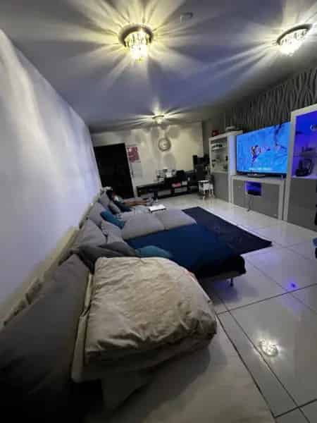 Flat For Rent , London, England