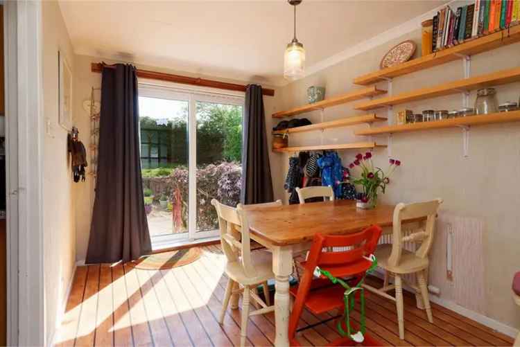 4 Bed Detached House Paisley Hawkhead Estate