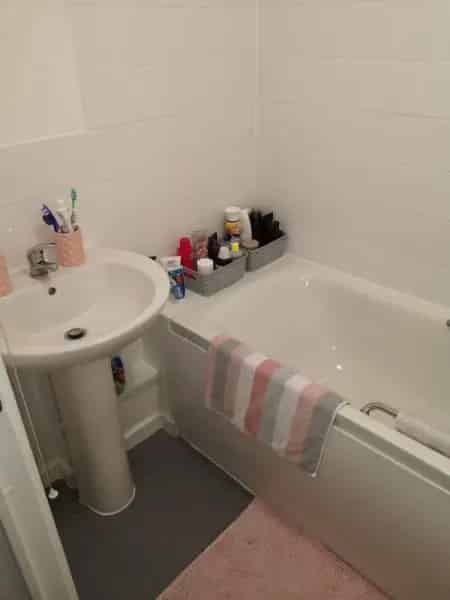 2 Bed Flat South Woodford Garden 3rd Bedroom Option