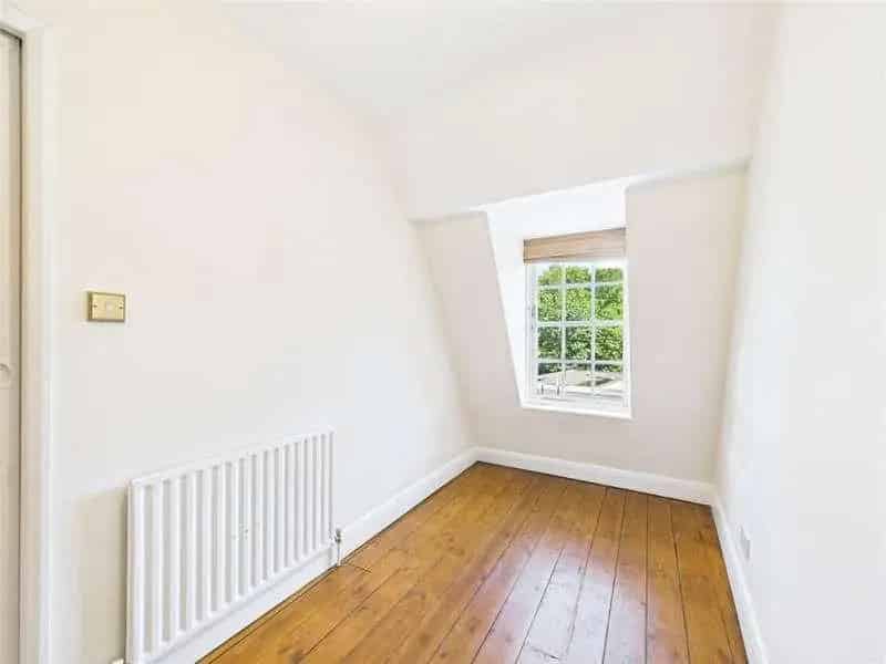 2 Bed Flat for Sale Highgate Village Roof Terrace