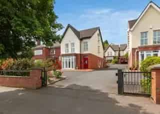 Superb Modern Detached Home Four Bedrooms Antrim Road
