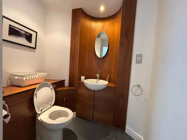 2 Bedroom Penthouse to Rent