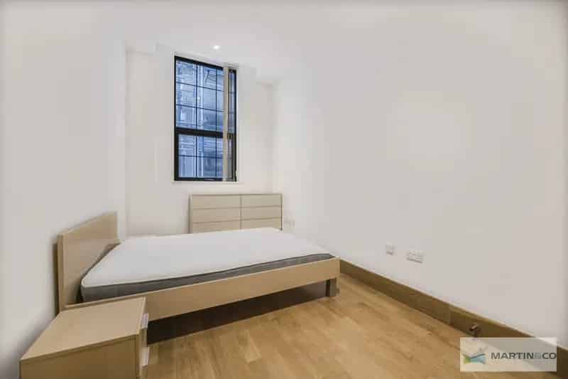 1 bedroom Flat
 For Sale