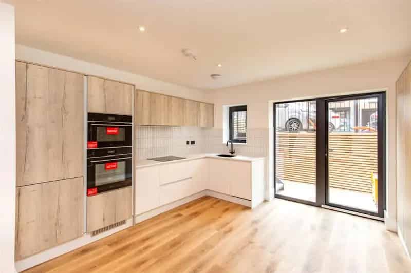 3 Bedroom Terraced House for Sale Deposit Incentive Available