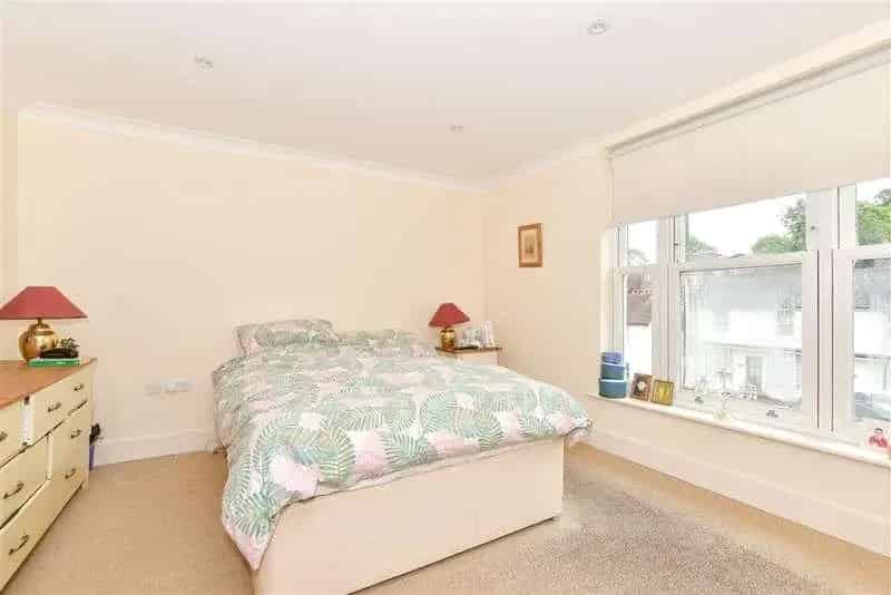 1 Bed Flat for Sale Billingshurst
