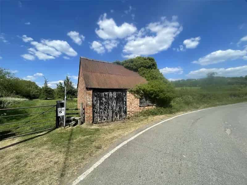 Detached house for sale