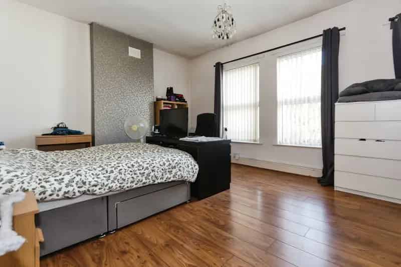 Three Bedroom Victorian Terrace House For Sale