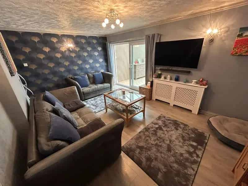 5 Bedroom Semi Detached House for Sale Bedworth