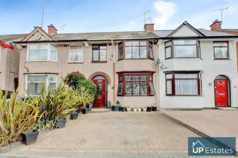3 Bedroom Terraced House to Rent in Coventry