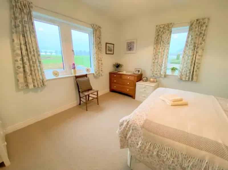 2 Bed Mews House for Sale Goldsborough