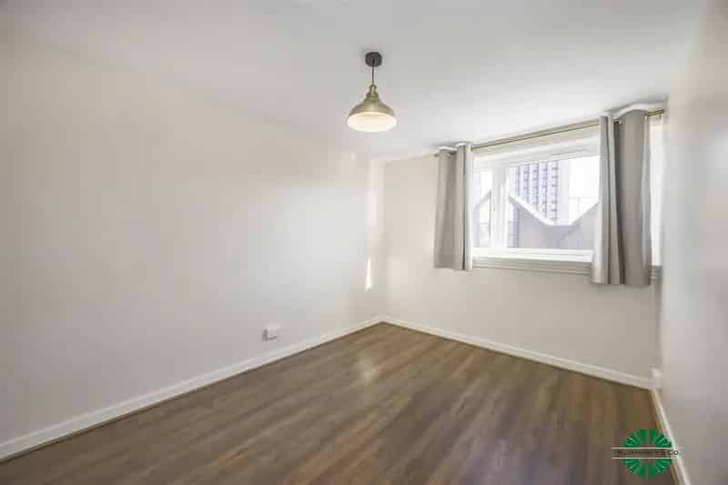 2 Bedroom Flat to Rent near Blackhorse & St James Stations