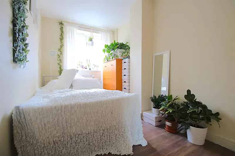 3 Bedroom Flat House to Rent Stepney Green London