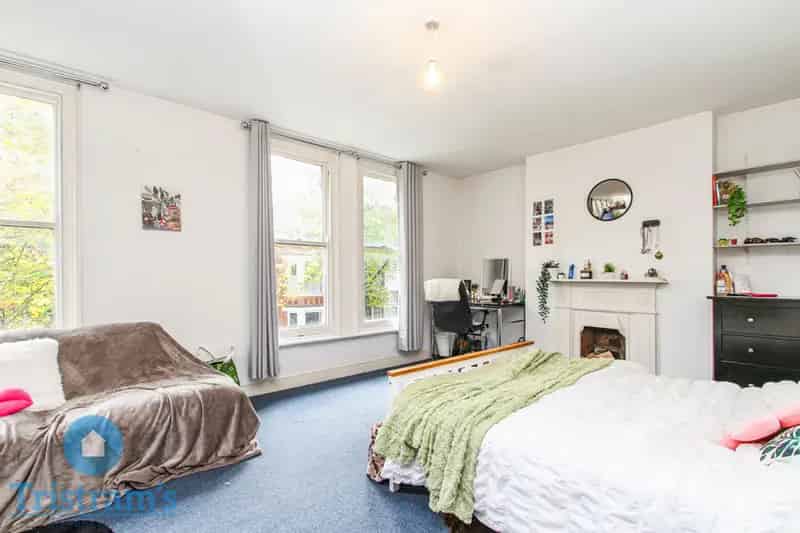 5 Bedroom Semi Detached House to Rent Students