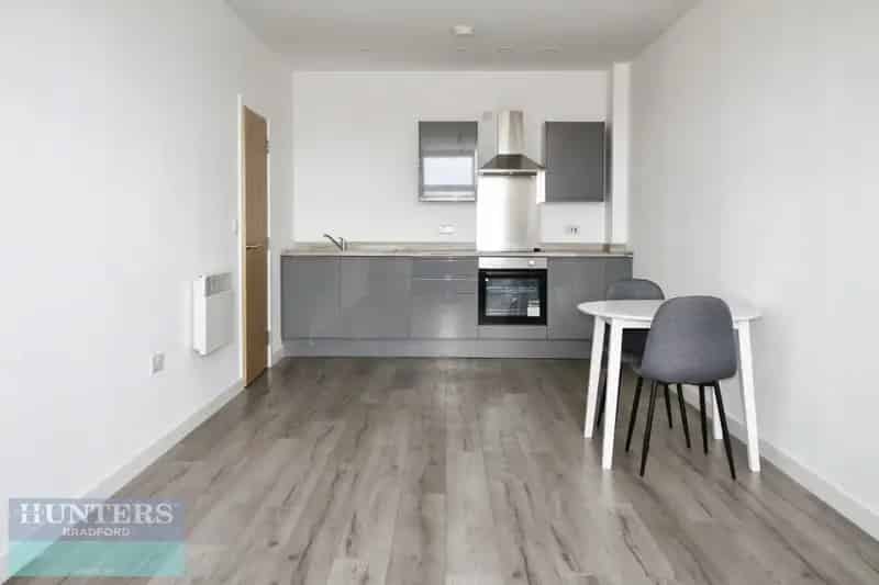 1 Bedroom Flat for Sale Bradford