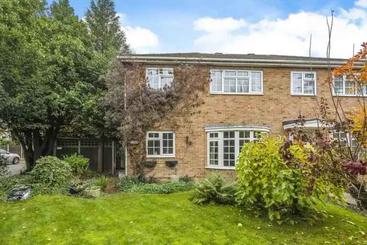 3 Bedroom Semi-Detached House for Sale Beckenham