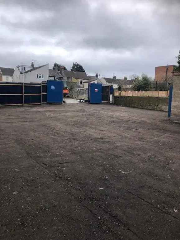 Storage Yard and Workshop To Let Rainham