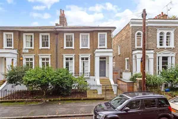 Grade II Listed Family Home in Hackney