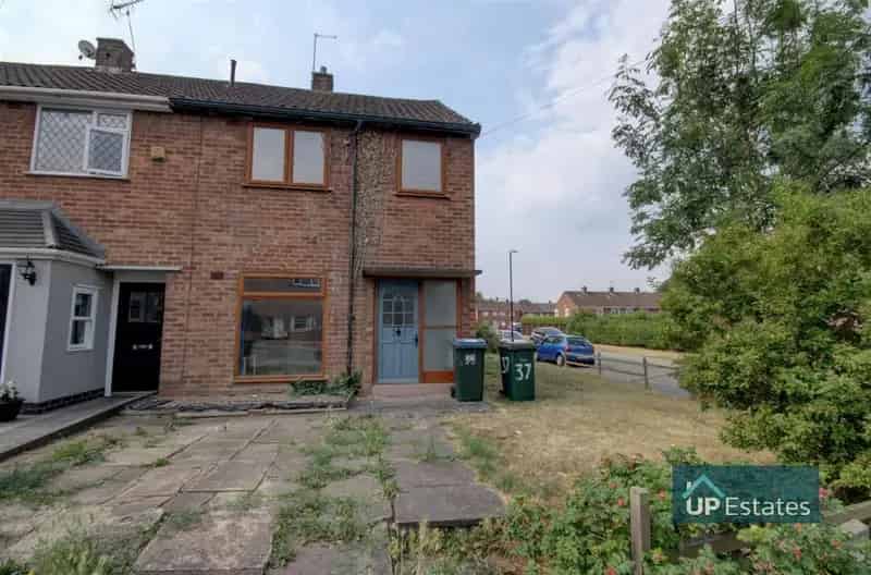 3 Bedroom Semi-Detached House to Rent in Coventry